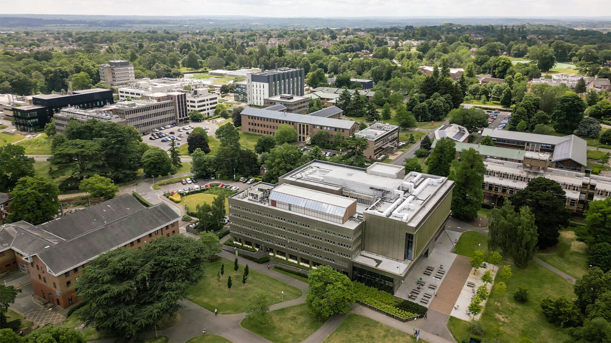 aerial image of the library on Whiteknights Campus at the University of Reading