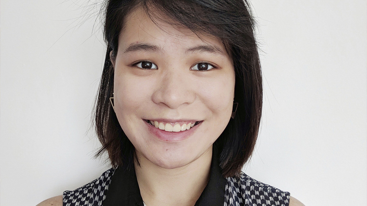 Headshot of Caroline Teng, BA Graphic Communication graduate