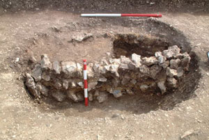 The pit containing a wall