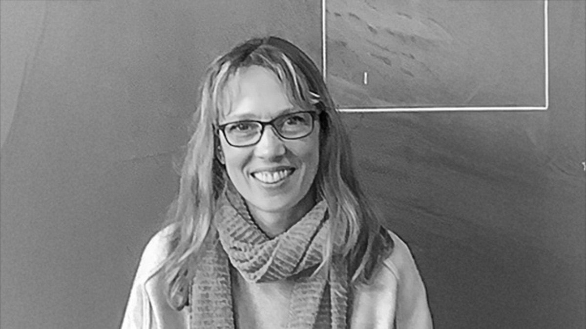 Annemieke Milks black and white photo