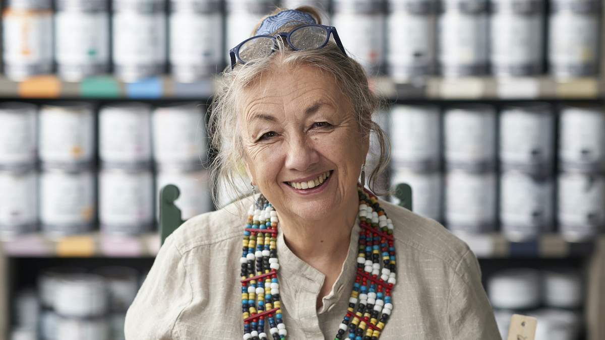 Annie Sloan, Reading School of Art alumni, renowned paint and colour expert