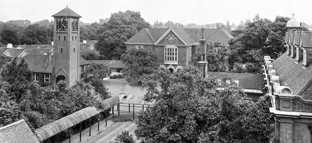 Black and white photograph of London Road campus
