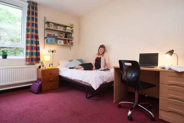 Student in Wantage Hall room