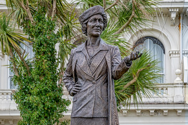 Nancy Astor statue