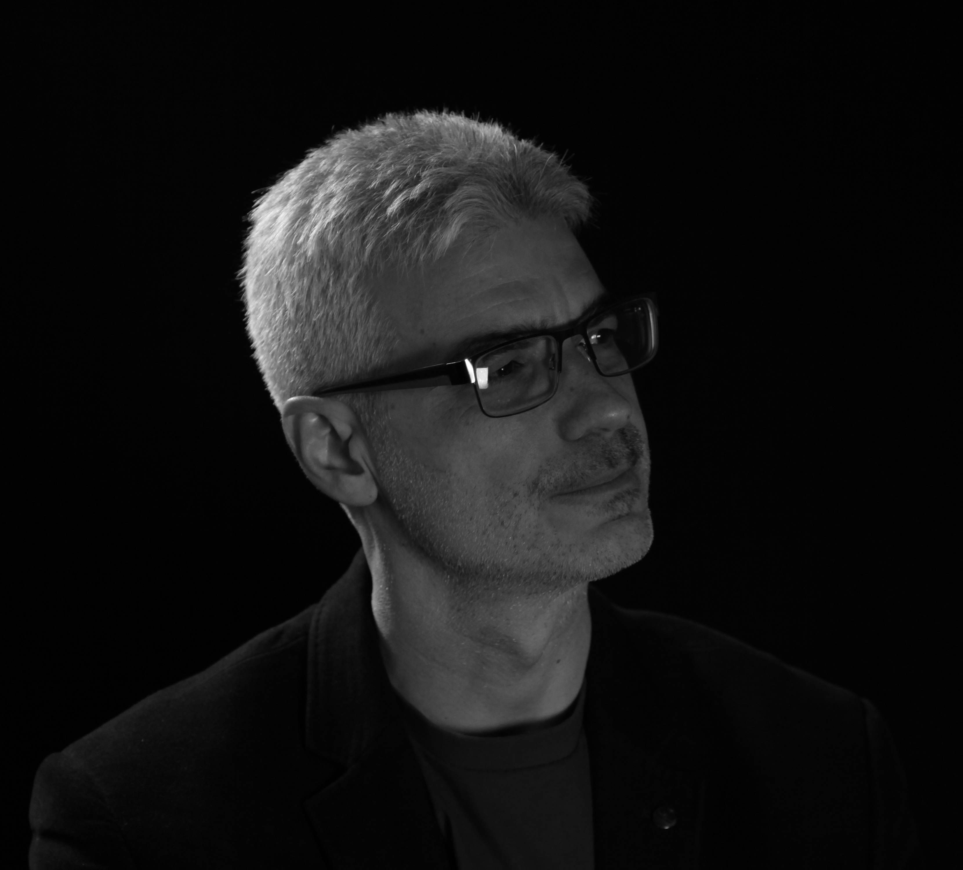 Dr Alexander Mihailov