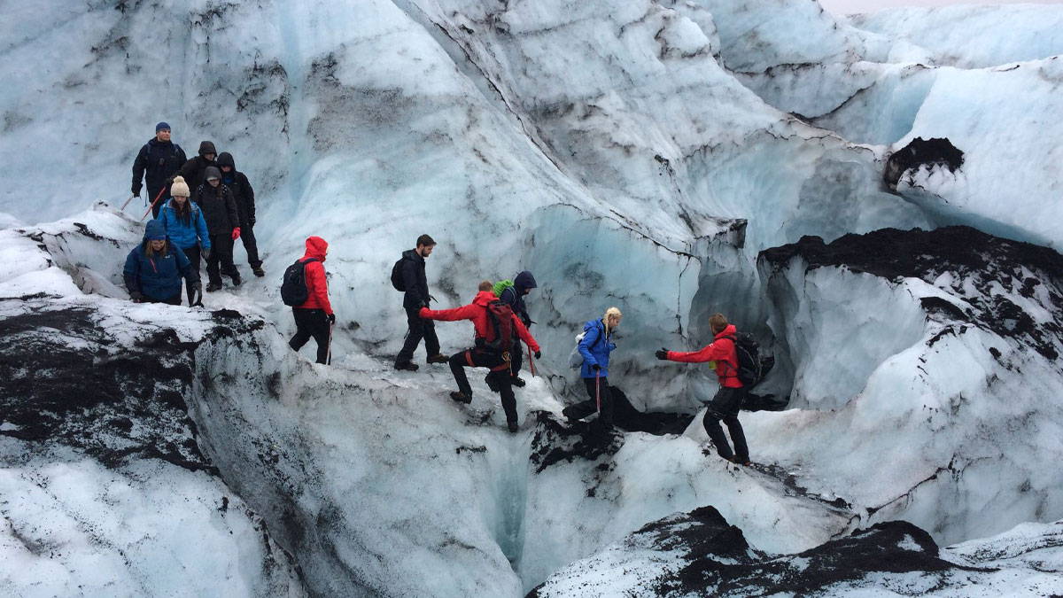students on a field trip to Iceland