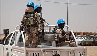 "Les Casques bleus béninois à Kidal - Blue Helmets from Benin in Kidal" by Mission de l'ONU au Mali - UN Mission in Mali is licensed under CC BY-NC-SA 2.0.