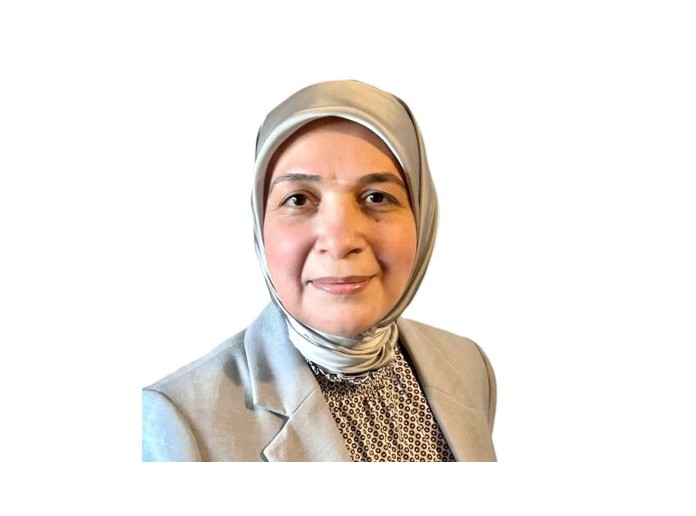 Headshot of Hanan Hamad