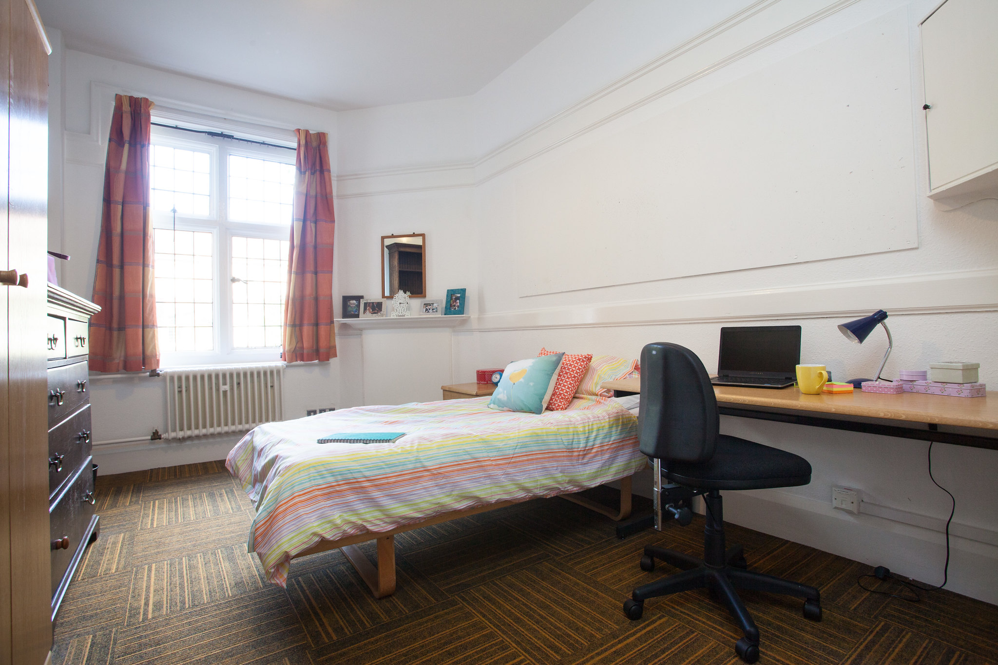 Wantage Hall Old Court room