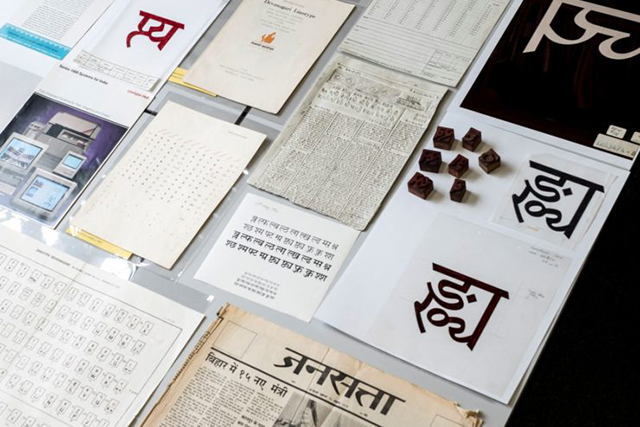 Display of non-Latin fonts on leaflets